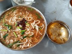 -正宗杨记普洱酸醋米线(总店)