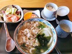 牛肉乌冬定食-九酢·海鲜居酒屋