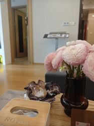 -ROYEA茹彦祛痘·问题肌肤修护中心