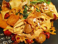 -风光老灶麻辣香锅(大成路翠微百货店)