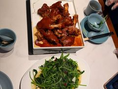 -老周家酱卤猪蹄私房菜(克拉玛依西街店)