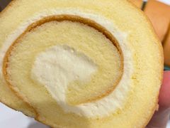 豆乳瑞士卷-泸溪河桃酥(西直门凯德店)