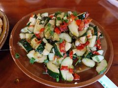 凉拌黄瓜-苗湘食府(十年店)