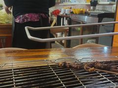-哈尔滨小酒馆·鲜肉现穿自助烧烤(康新花园店)