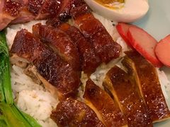 咸蛋四宝饭-禄興記香港大排档(歌斐中心店)