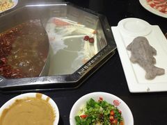 -重庆德庄火锅(体育中心店)