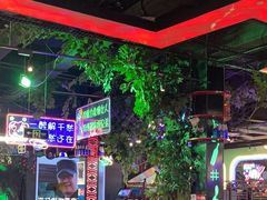 -路边边.炒菜烧烤.音乐餐厅(良乡长虹店)