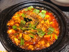 -万重锦·人文川菜馆(骡马市店)