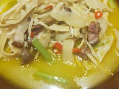 -钵家大院·地道湖北菜(江夏·大花岭店)