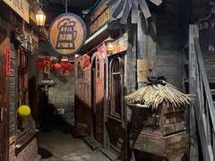 -暴风岛沉浸式体验馆(百联世纪店)
