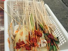 -拈签一笑黄牛肉辣卤串串