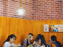 大堂-夏星酒馆(剑桥公社店)