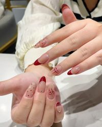 -进巍美甲美睫