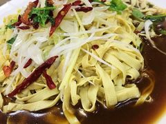 葱油豆腐皮-林之六八·6886大连老菜馆