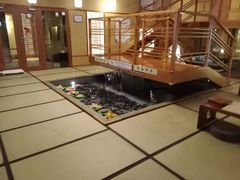 -汤泉良子(金源店)
