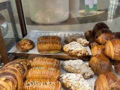-CARINO BAKERY&CAFE(人广来福士店)