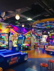 -卡通尼乐园(印象汇店)