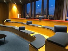 -蔚来中心(北京中关村店)