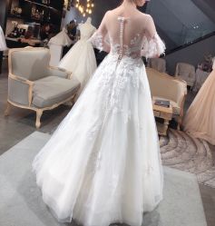 点击看大图 -艾米丽婚纱礼服