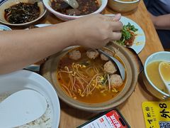 -朱大嘴肥肠血旺(福字街店)