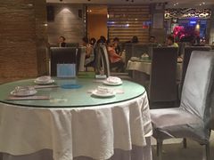 大堂-荣鹏风味烀饼总店