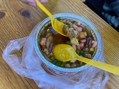 -八一路好吃街(雨田商务大厦店)