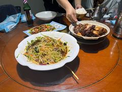 -老码头黑皮肘子锅包肉(赣水路店)