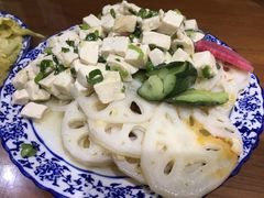 凉菜-老西安韩记三鲜煮馍(四府街店)