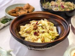 葱酥包菜-味+新京宴·烤鸭·北京菜(创意谷店)