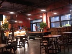-圣徒精酿美式餐厅saints brewing(裕华万达步行街店)