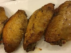 玛格萝妮比萨屋(物华店)-玛格萝妮比萨屋(四平店)