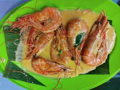 -明记烧鱼美味店