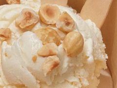 白拿铁冰激凌-LUNEURS月乐诗·法式冰淇淋(环贸店)