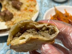 馕坑烤包子-巴扎美食·新疆菜·西域歌舞表演餐厅(新疆大厦店)