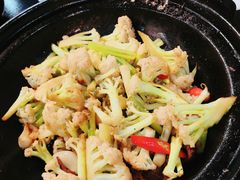 塔吉锅有机菜花-黑鸡小馆(金源店)