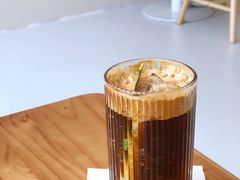 香茅柠檬汤力美式-echoes coffee回响咖啡(红山店)