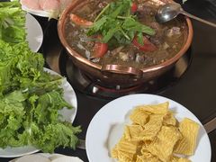 -银同牦牛肉火锅