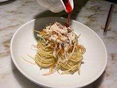 -初蓉丨遇见新川菜(亲贤街荣耀店)