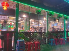 -阿忠食坊大排档·20年老店(万象城店)