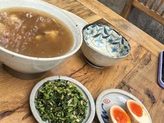 墨鱼干煨猪肚小排汤-十贰席·煨汤·台州菜(襄阳南路店)