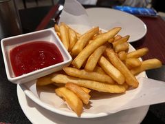 -WOLFGANG PUCK KITCHEN & BAR(迪士尼小镇店)