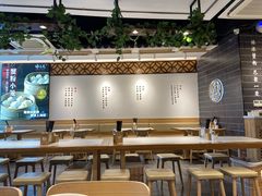 大堂-馋三尺蟹粉小笼(人民广场店)