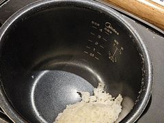 -茄子恰恰·新云南小炒(坪山益田店)