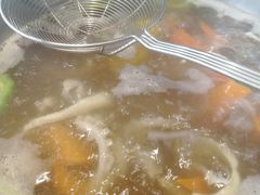 -左庭右院鲜牛肉火锅(金山万达店)