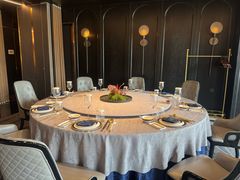 -檀億(北外滩中美店)