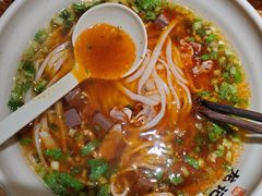 原汤坛椒鸡杂粉-湘人龙记老长沙米粉(鸟巢店)