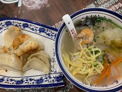-长人馄饨铺(解放街店)