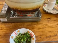 -猫爷的腔调·黔小馆(交大医学住宅区店)