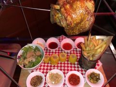 秘制地中海碳烤猪膝-疯克大象美式烤肉餐厅