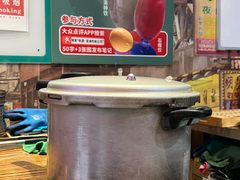 -蚝堡海鲜·威海菜·海肠捞饭·烧烤·亚洲吃蚝公司(幸福门店)